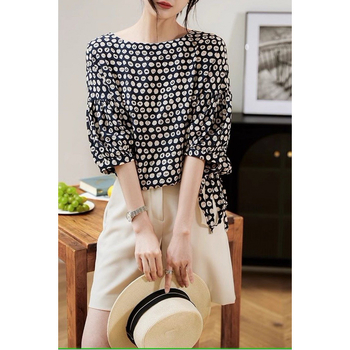 Копринена риза с черничев цвят, дамска риза с кръгло деколте и половин ръкав, пролетно-лятна 2025, френска мода, щампован топ с буфан ръкав, за бяло