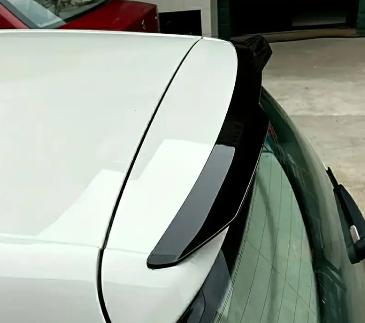 Bendras visureigio hečbeko galinis pastos tipo neperforuotas bagažinės spoileris galinio sprogimo automobilio modifikavimo priedai