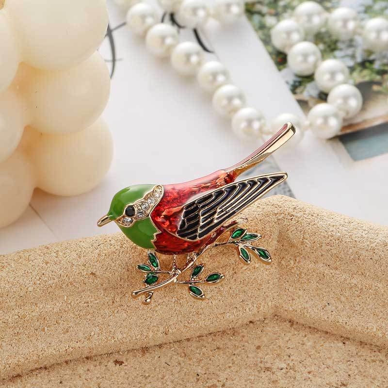 Sagė, tarpvalstybinė, nauja, paukščio formos sagė, didmeninė prekyba, kūrybingas lydinys, deimantinis animacinių filmukų gyvūnų segtukas, marškinių apykaklės segtukas