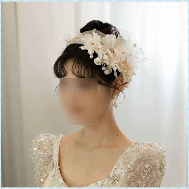 Retro Hepburn stiliaus vestuvinis stilius, paprasti ir elegantiški rankų darbo gėlių tinklelio plaukų aksesuarai, super fėjų ir universalūs vestuvių aksesuarai