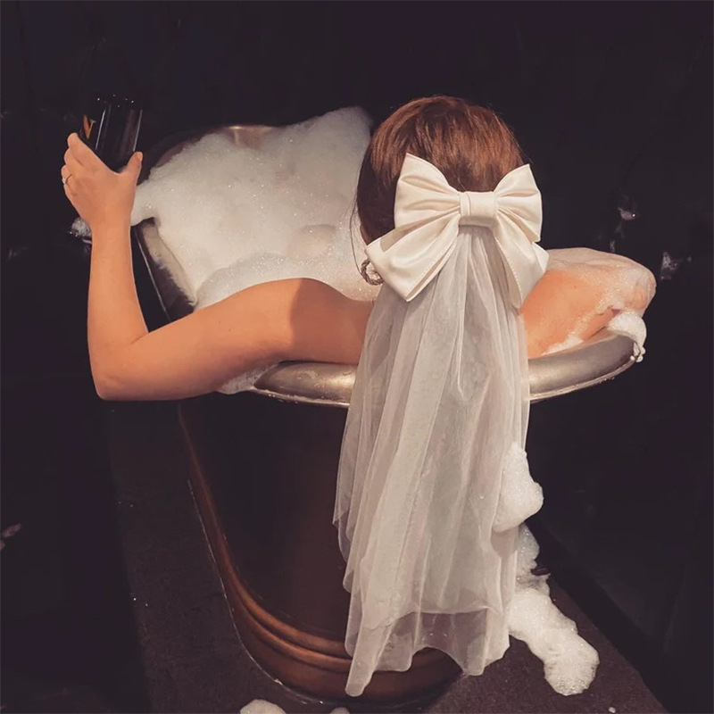 Супер красив дълъг двуслоен воал с панделка, френски булчински воал за регистрация на сватбена снимка, сатенен пухкав воал