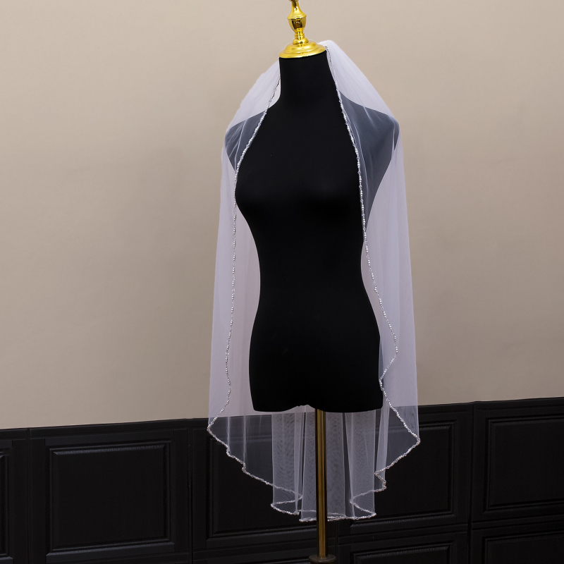 Amazon Bridal Къса ръчно зашита прежда с мъниста и кристални перли с гребен за коса Прежда за външна търговия с мъниста и глава BV87