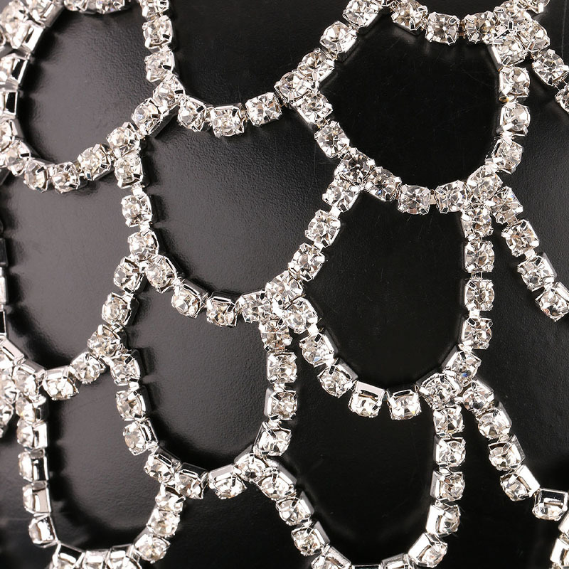 Nauji Europos ir Amerikos produktai Prabangūs Kalnų krištoliniai išskirtiniai galvos apdangalai Tinklelio stiliaus plaukų aksesuarai Nuotakos vestuvinė suknelė Vestuvių aksesuarai Tarpvalstybinis karštas išpardavimas