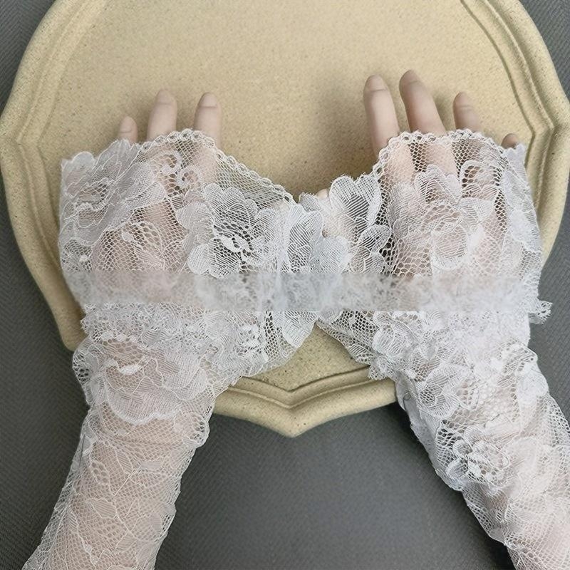 Булчински ръкавици Сватбена дантела Френска сватбена рокля Фотосесия Сватбена фотосесия Ръкави с дантела и къси ръкави