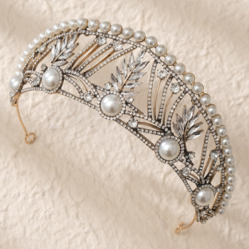 Europietiško ir amerikietiško retro stiliaus nuotakos galvos apdangalas su perlų karūna, pokylių suknelės aksesuarai, princesės apeigų perlų karūna