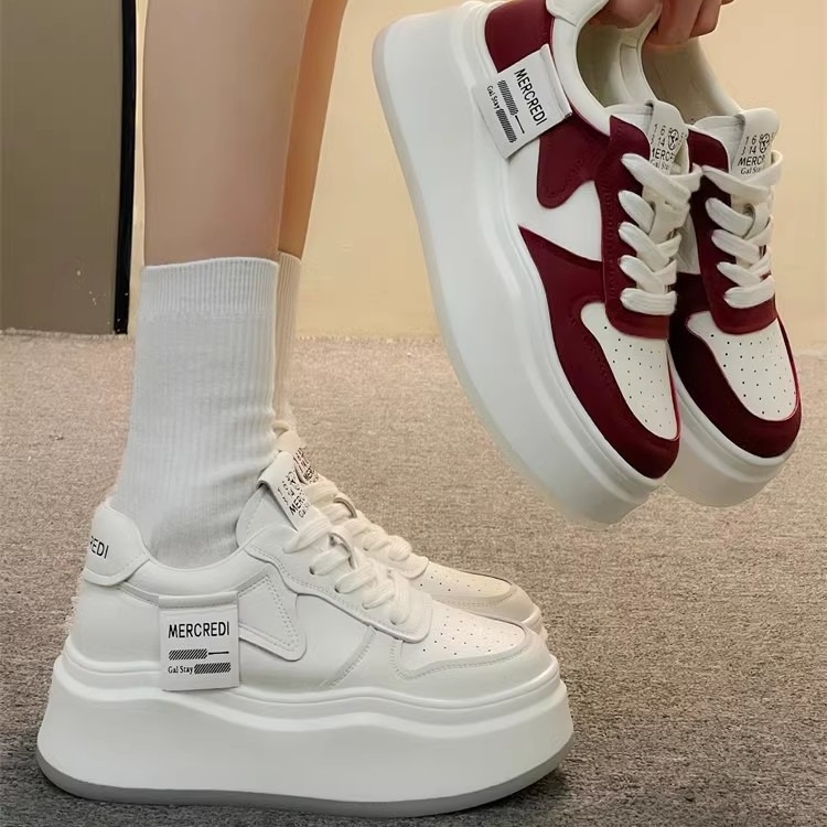 2025 m. vasaros nauji užsienio prekybos sportiniai bateliai moterims, nišinio dizaino, aukšti, storapadžiai sportbačiai, tarpvalstybinė užsienio prekyba