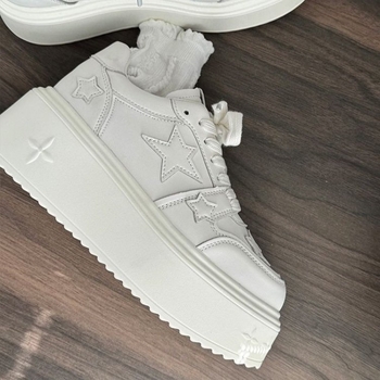 Λευκά παπούτσια με πλατφόρμα, νέα casual παπούτσια για φοιτητές, φθινόπωρο 2025, στυλ K, για αδυνάτισμα και τόνωση.