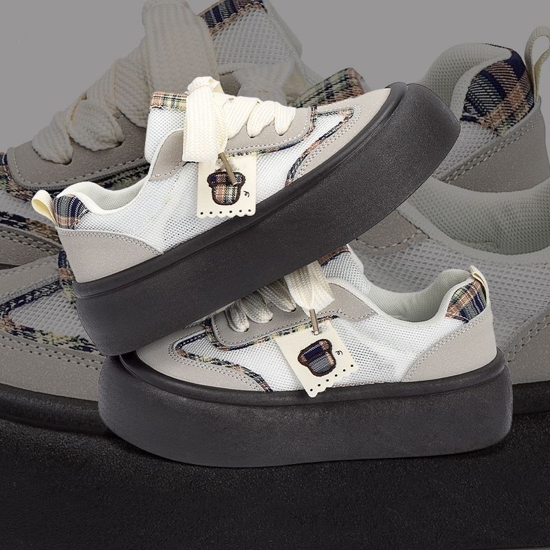 Storapadžiai, ūgį didinantys tėčio batai moterims 2025 m. pavasario ir vasaros nauji nėriniuoti tinklelio kvėpuojantys moteriški batai maži laisvalaikio sportiniai bateliai