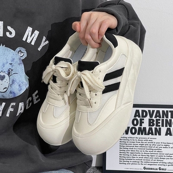 Vasaros ploni, kvėpuojantys balti batai moterims, 2025 m. Nauji madingi, seksualūs retro sportiniai ir laisvalaikio sportbačiai moterims