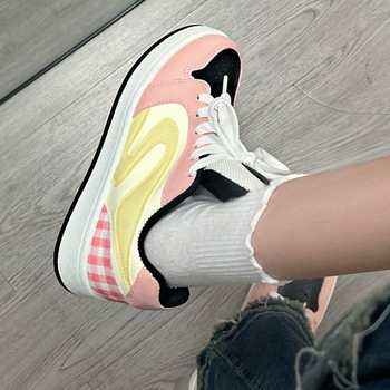 Nauji rožiniai sustorinti amerikietiški duonos bateliai, moteriški „Ins High Street“ stiliaus neslystantys sportbačiai, storapadis, atsparūs dilimui, laisvalaikio ir madingi bateliai