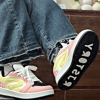 Nauji rožiniai sustorinti amerikietiški duonos bateliai, moteriški „Ins High Street“ stiliaus neslystantys sportbačiai, storapadis, atsparūs dilimui, laisvalaikio ir madingi bateliai