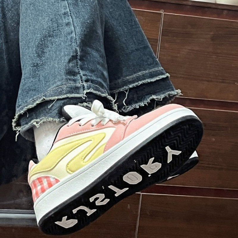 Nauji rožiniai sustorinti amerikietiški duonos bateliai, moteriški „Ins High Street“ stiliaus neslystantys sportbačiai, storapadis, atsparūs dilimui, laisvalaikio ir madingi bateliai