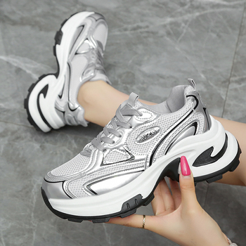 Κόκκινα παπούτσια Ankora Dad για γυναίκες, αυξητικά ύψους 2025 εξαιρετικά δημοφιλή νέα μοντέρνα αθλητικά casual παπούτσια για γυναίκες για την άνοιξη και το φθινόπωρο