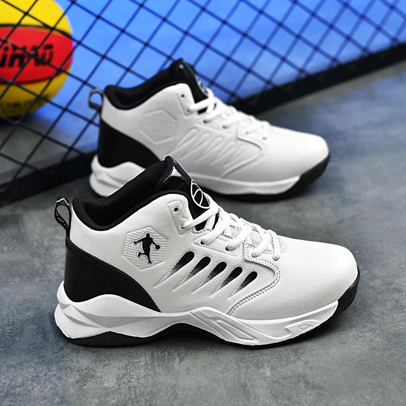 Vyriški krepšinio bateliai 2025 m. pavasariui, nauji, madingi, laisvalaikio sportbačiai, studentų sportiniai, berniukiški, madingi bateliai.