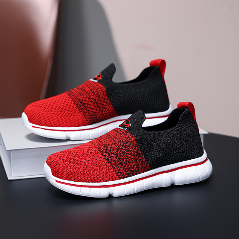 Vaikiški batai berniukams, balti batai, odiniai makaronai, vidutiniai ir dideli vaikų berniukų pradinių klasių mokinių sportbačiai, tinklinio paviršiaus mergaitėms, balti sportbačiai