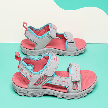 Pārrobežu karstas bērnu kurpes, bērnu sandales, 8-15 gadi, 2025. gada vasaras jaunas, modernas meiteņu neslīdošas, vieglas pludmales kurpes