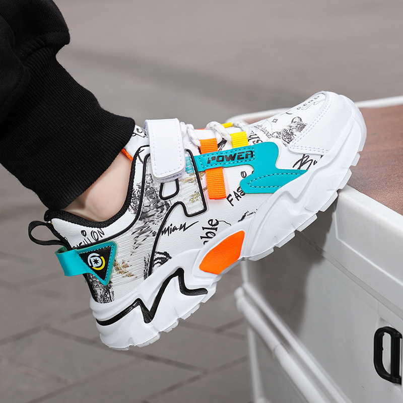 Tarpvalstybiniai sprogimai berniukams sportbačiai mokykliniai vaikai balti batai 2025 nauji vidurinės mokyklos vaikų laisvalaikio tėvo mokiniai