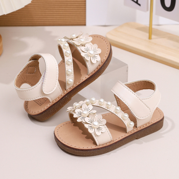 Meiteņu sandales 2025. gada vasaras jaunās ziedu dāmu princeses stila mīkstās zoles modernās saldās princeses kurpes