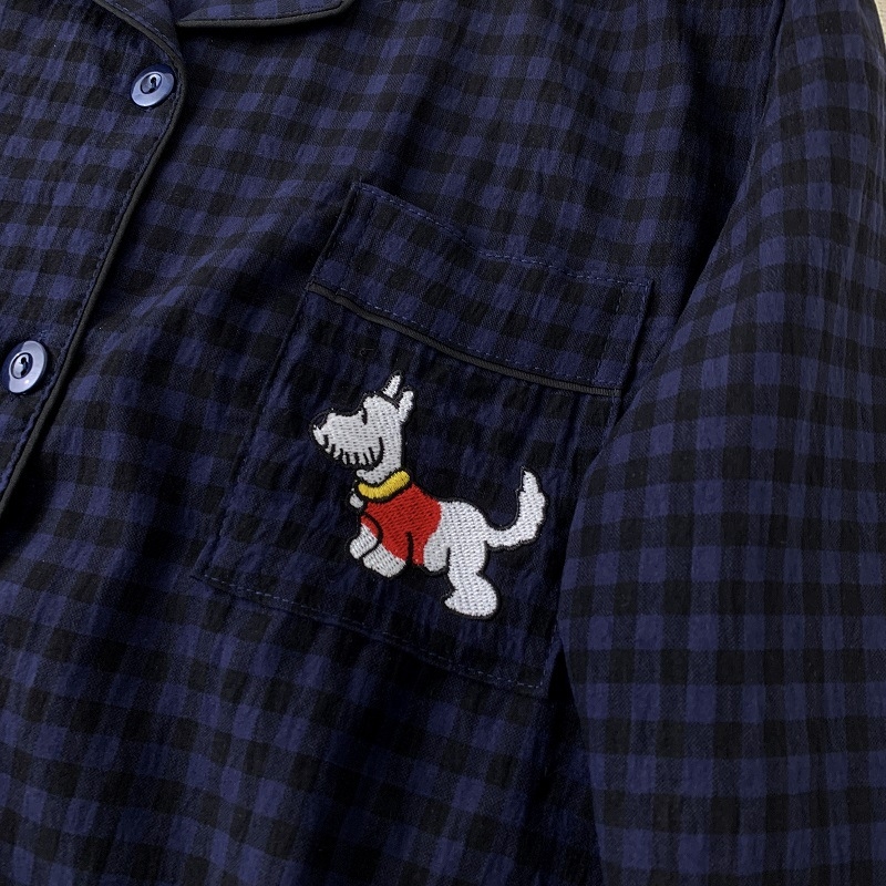 Užsienio prekyba, tarpvalstybinis internetas, įžymybių tiesioginė transliacija, korėjiečių kalba, pavasario ir rudens ilgarankoviai debesuoti medvilniniai animaciniai filmukai, mielos languotos pižamos, namų drabužiai