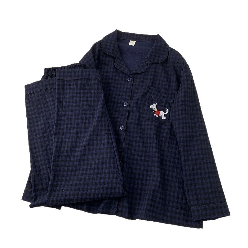 Užsienio prekyba, tarpvalstybinis internetas, įžymybių tiesioginė transliacija, korėjiečių kalba, pavasario ir rudens ilgarankoviai debesuoti medvilniniai animaciniai filmukai, mielos languotos pižamos, namų drabužiai