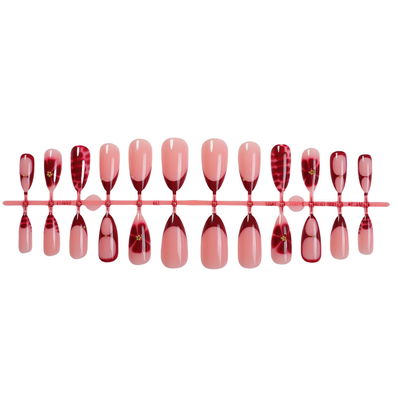 Eiropā un Amerikā pieprasīti marmora un Amerikas stila sprakšķu piespraužamie nagi, vidēji īsi mandeļu stila mākslīgie nagi, 3D ziedu stila piespraužamie nagi vairumtirdzniecībā