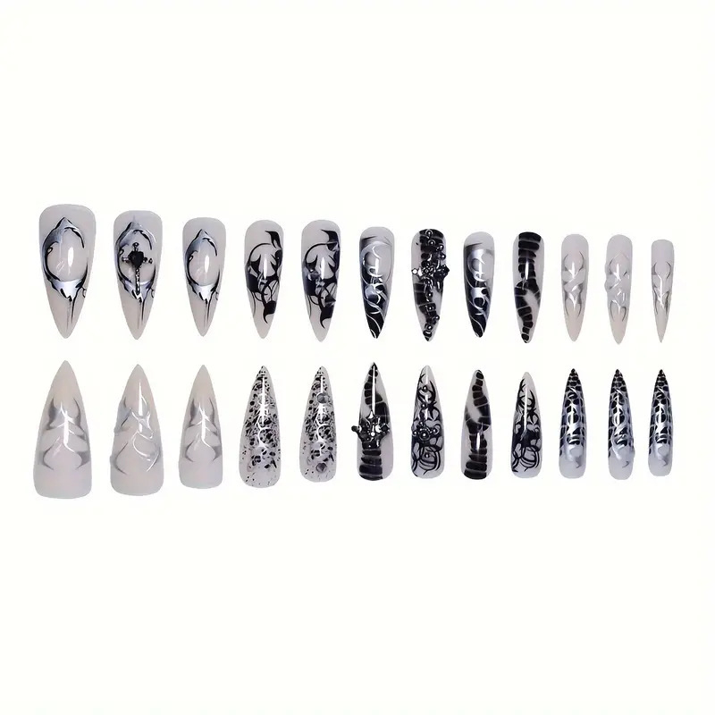 Tarpvalstybiniai, karštai parduodami madingi ilgi nagų smaigaliai, stilingi, balti ir skaidrūs nešiojami nagai, nuimami dirbtiniai nagai, gatavi produktai.