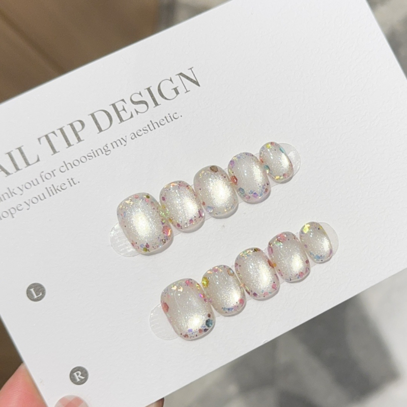 [Gėlių veidrodis] Atmosfera sprogsta ir blizga. Gryni rankomis dėvimi trumpi, aukštos kokybės, vėjo imitacijos nagų dailės pleistrai.