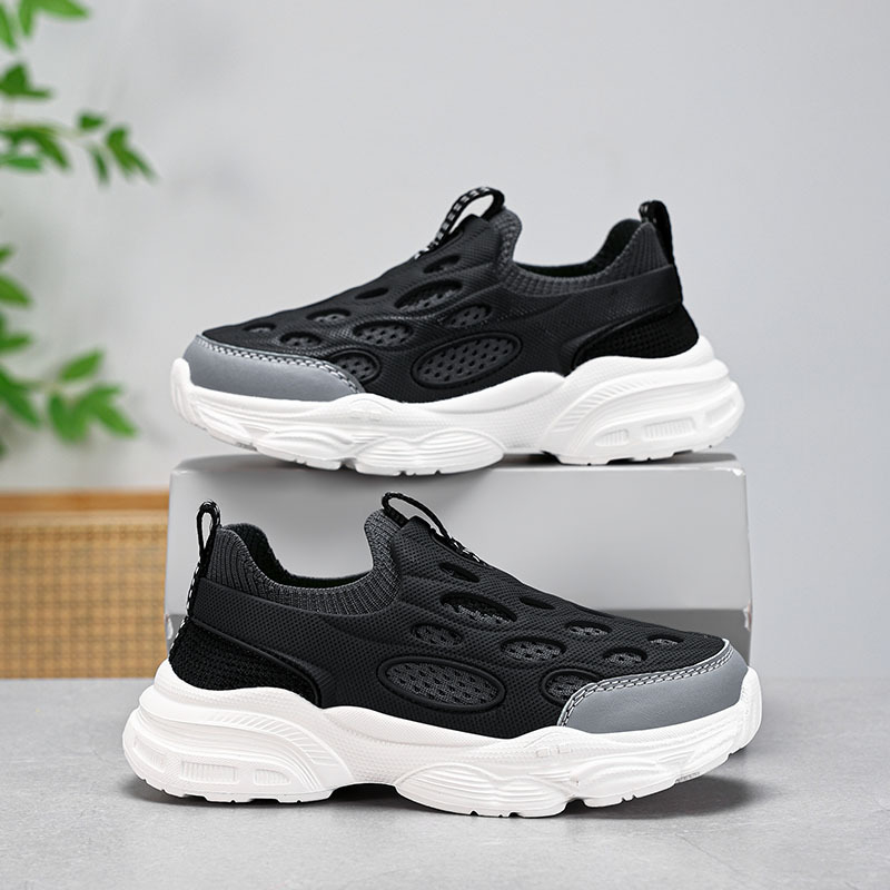 Tiesioginiai gamykliniai berniukiški batai, 2025 m. pavasario nauji, kvėpuojantys, tinkliniai, įsispiriami, vidutinio ir didelio dydžio vaikiški sportiniai bateliai pavasariui