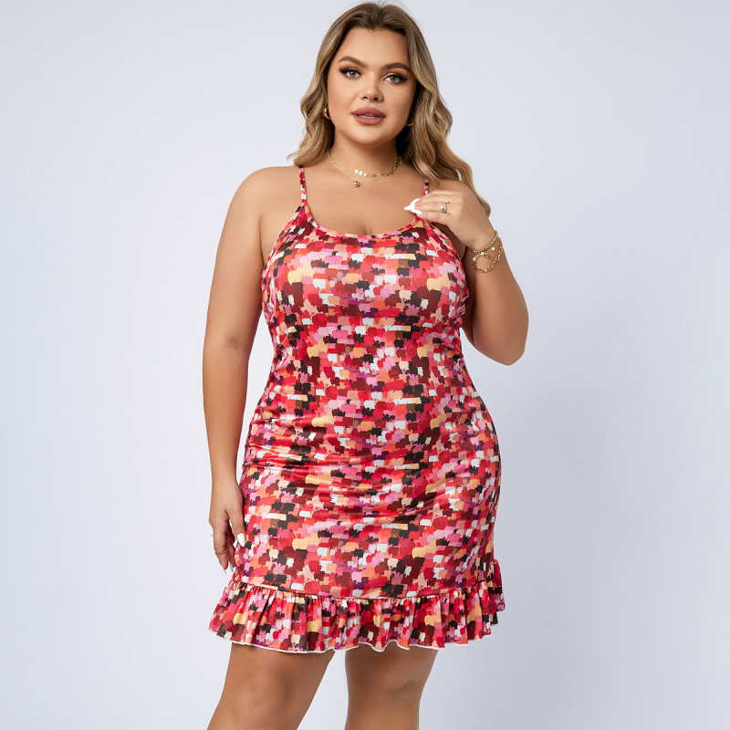 Europos ir Amerikos užsienio prekybos moteriškų drabužių gamintojų aukštos kokybės suknelė su spagečių petnešėlėmis, tampri ir patogi, raukiniais apačia, prigludusi moteriška suknelė, plius dydis