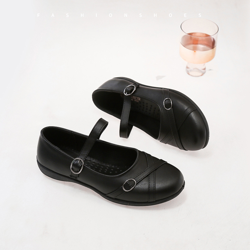 Meiteņu melnas ādas kurpes 2025. gada rudenī Jaunas mazas meitenes sporta kurpes, vidēja un liela izmēra bērnu korejiešu stila seklie ģimenes apavi