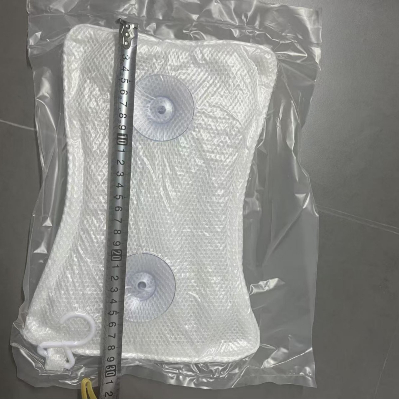 Skersinio krašto kaulo formos 3D tinklelio pagalvė su 2 siurbtukais vonios galvos atrama SPA voniai vonios pagalvė galvos ir kaklo atrama