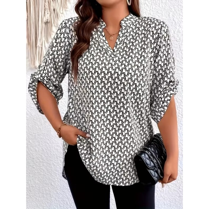 „Amazon Aliexpress“ V formos iškirptės palaidinė su bohemiškais marškinėliais