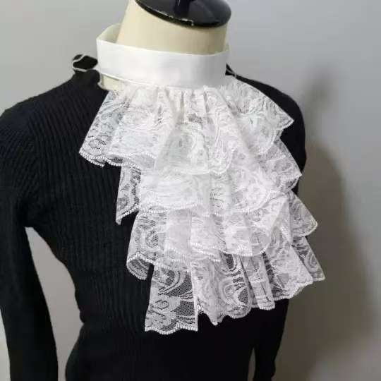 Tarpvalstybinė „Amazon Aliexpress“ scenos pasirodymų fotografija. 4 sluoksnių nėriniuota „Noble Palace“ netikra apykaklė.