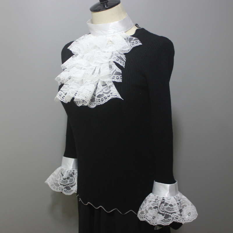 Tarpvalstybinė „Amazon Aliexpress“ scenos pasirodymų fotografija. 4 sluoksnių nėriniuota „Noble Palace“ netikra apykaklė.