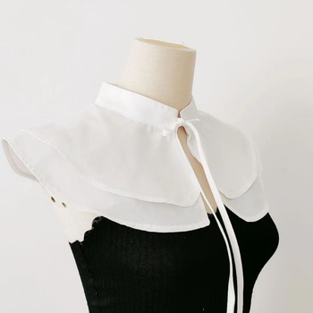 Διπλό στρώμα γαλλικού στιλ, κομψός μανδύας ώμου, διακοσμητικός γιακάς με διακοσμητικά στοιχεία και κομψό καλλιτεχνικό στυλ