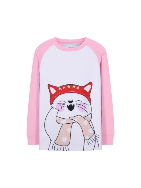 Οι κατασκευαστές ενδυμάτων οικιακής χρήσης στο εξωτερικό, που δραστηριοποιούνται στο εξωτερικό, προμηθεύουν παιδικά κοστούμια με μακρυμάνικη πιτζάμα.