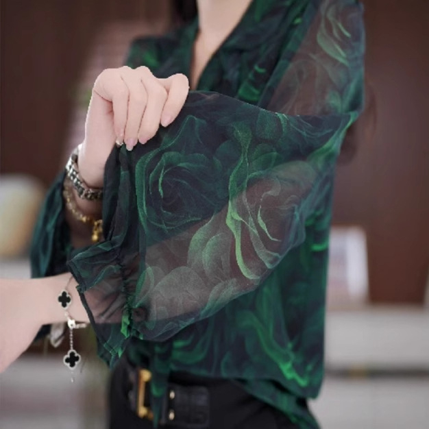 Pavasario ir vasaros plaukų karta, nauji moteriški ilgomis rankovėmis marškinėliai, madingi temperamento raštai, trumpi marškinėliai, moteriški drabužiai