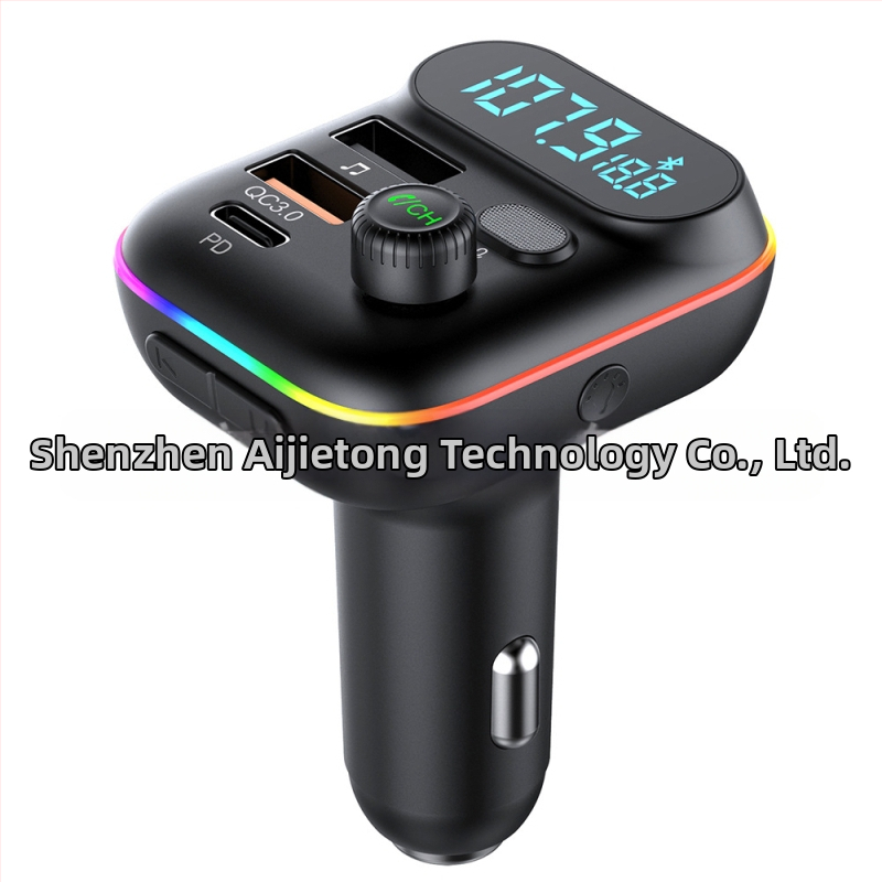 Автомобилен Bluetooth MP3 плейър FM предавател PD 18W QC3.0 бързо зареждащо зарядно устройство с цветни светлини