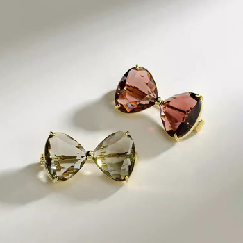 Išskirtinė krištolo kaspino sagė su apsauga nuo akinimo, aukštos klasės, madinga moteriška paprasta apykaklės segtuko fiksuota drabužių aksesuarų sagtis