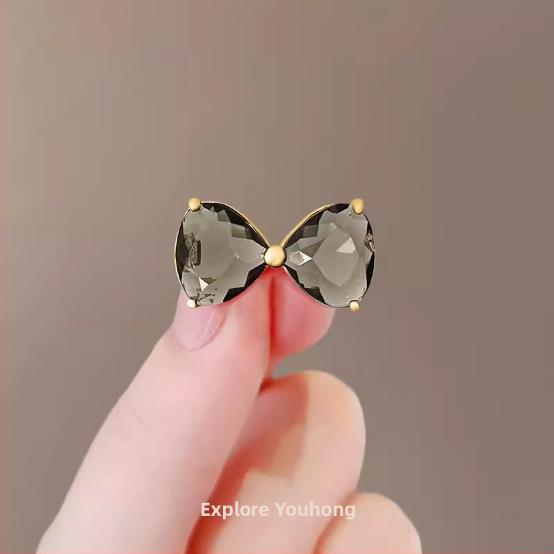 Išskirtinė krištolo kaspino sagė su apsauga nuo akinimo, aukštos klasės, madinga moteriška paprasta apykaklės segtuko fiksuota drabužių aksesuarų sagtis