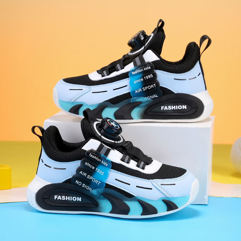 „Jinjiang“ vaikiški sportiniai bateliai, 2025 m. pavasario ir rudens nauji, kvėpuojantys, lengvi, berniukiški bėgimo bateliai su tinkleliu, pasukama sagtimi.