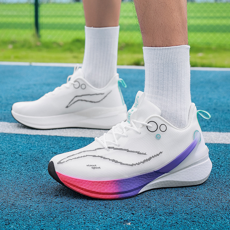 Aukštosios mokyklos stojamųjų egzaminų lenktynių sportiniai bateliai 2025 m. vasaros naujas modelis „Feidian Red Rabbit 8 Popcorn Carbon Plate National Trend Red Rabbit“ kvėpuojantys bėgimo bateliai