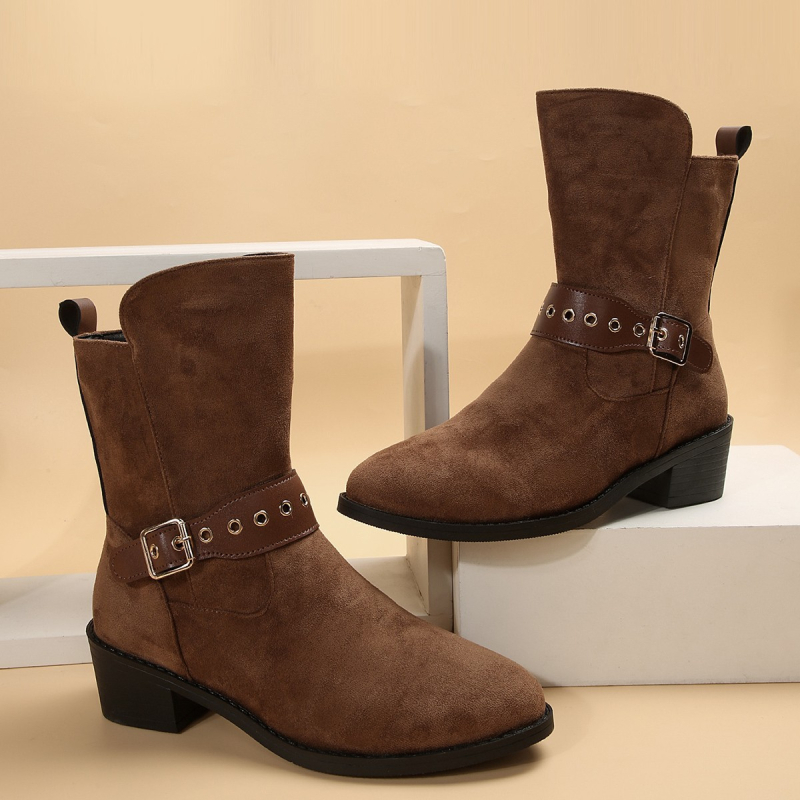 Φθινόπωρο και χειμώνας 2023, νέες μπότες με πλαϊνό φερμουάρ, διασυνοριακό εξωτερικό εμπόριο για μεγάλες διαστάσεις, μαύρες, σουέτ, μποτάκια με χοντρό τακούνι και στρογγυλή μύτη, με πλαϊνό φερμουάρ.