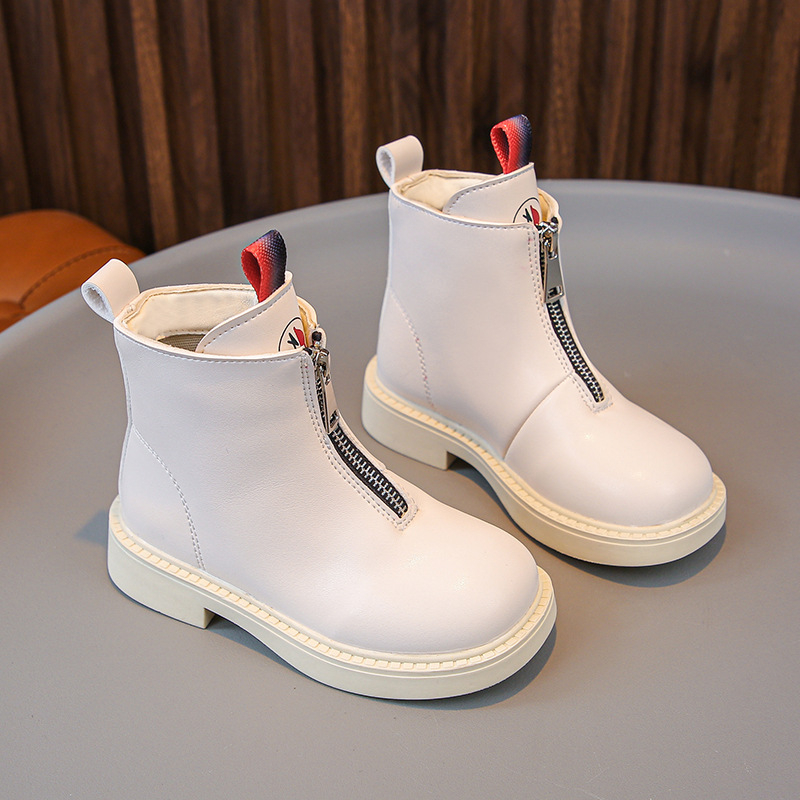 Meiteņu modes zābaki 2025. gada vasarai, jauni bērnu zābaki, daudzpusīgi mazu meiteņu īsie zābaki, balti ikdienas zābaki