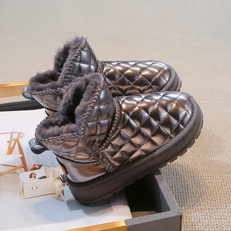 Bērnu sniega zābaki ziemas jauna stila uzvelkamie flīsa oderēti sabiezēti potīšu zābaki ādas ūdensnecaurlaidīgi ziemeļaustrumu lielie kokvilnas apavi zēniem un meitenēm