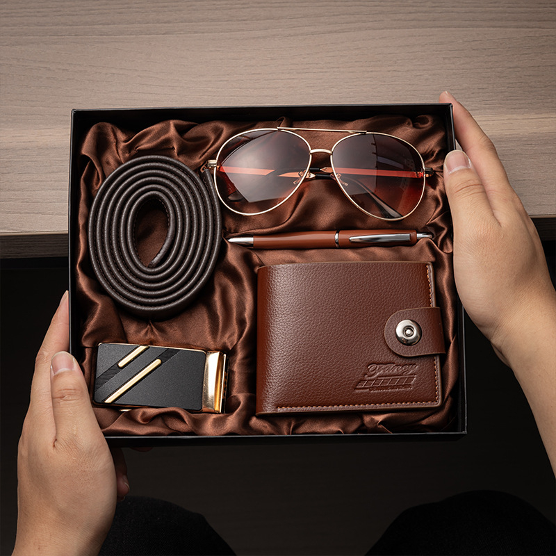 Valentīndienas dāvana vīram, saulesbrilles, josta, maks, praktiska maza dāvana, suvenīrs, biznesa dāvanu komplekts, pārrobežu dāvana