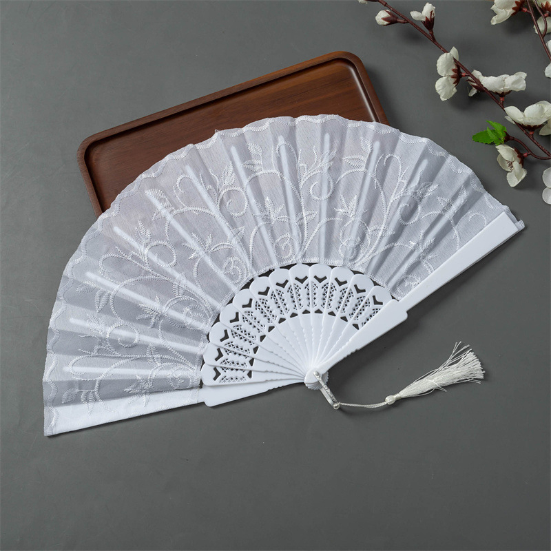 Naujas baltas strypas, plastikinis siuvinėtas vėduoklis, vestuvių vėduoklis, šokių vėduoklis, užsienio prekybos sulankstomas vėduoklis, amatų vėduoklis, geležinis, sidabrinis, vėduoklės kaulas