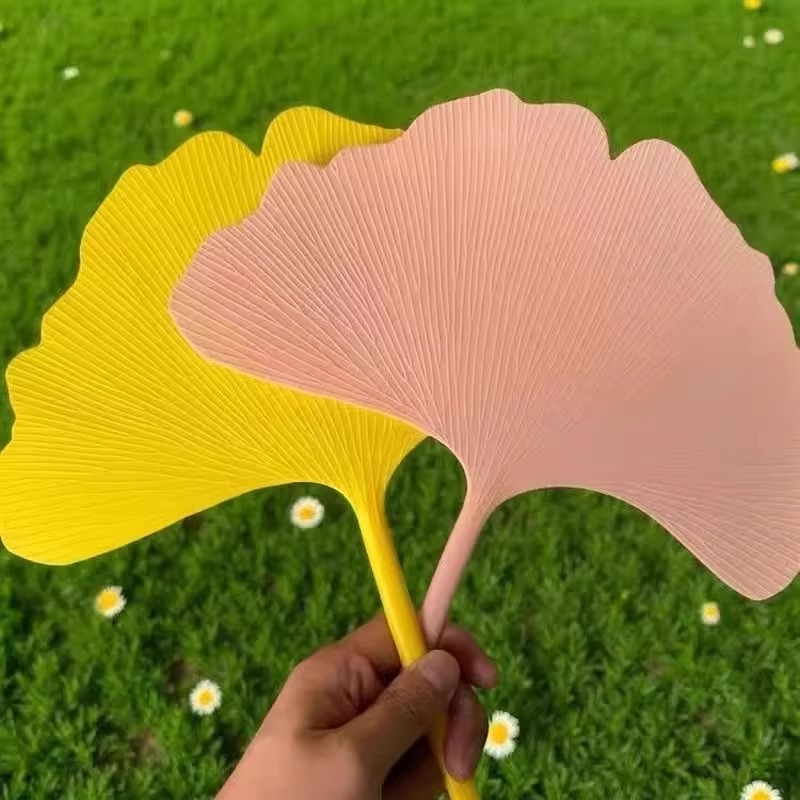 Ventiliatorius, patvarus ir gražus plastikinis ventiliatorius vasarą, būtinas studentams vasarą, meniško stiliaus apvalus ventiliatorius, ginkmedžio lapų ventiliatorius, gaivus