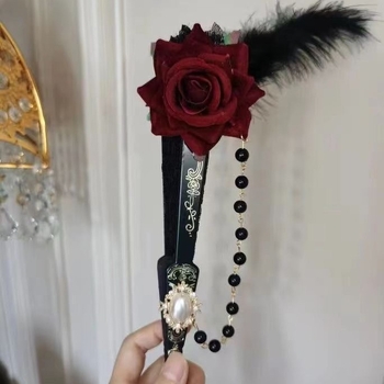 Лолита Европейски Ретро Релефно Бронзиращо Чаено Парти Лолита Перо Роза Сгъваем Ветрило Черно Бяло на склад