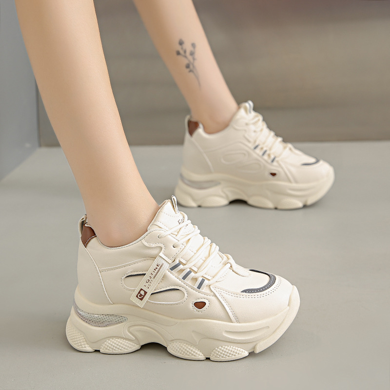 Moteriški pavasario ir rudens batai. Madingi universalūs sportbačiai, didinantys vidinį ūgį. Moteriški 2024 m. pavasario ir rudens batai. Nauji universalūs sportbačiai.